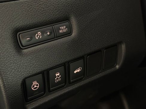 Used 2018 Nissan Murano Platinum w/ Cargo Package image 19