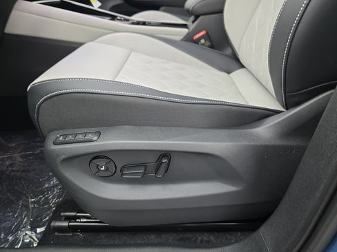 New 2026 Volkswagen Tiguan SEL R-Line image 27