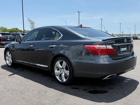 Used 2010 Lexus LS 460 w/ Comfort Pkg RWD image 7