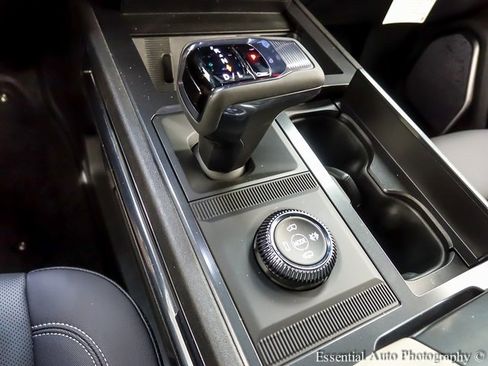 New 2026 GMC Hummer EV SUV image 19