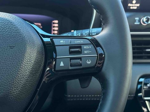 New 2026 Honda Pilot Touring image 19