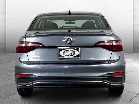 Used 2023 Volkswagen Jetta S image 3