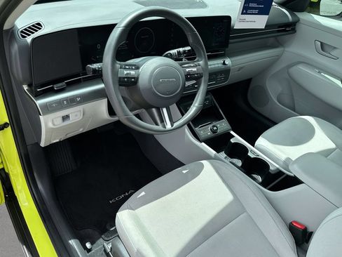 Certified 2024 Hyundai Kona SEL w/ Convenience Package FWD image 11