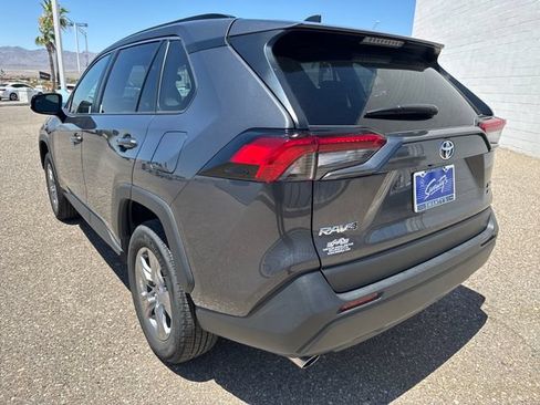 Used 2025 Toyota RAV4 XLE AWD/4WD image 3