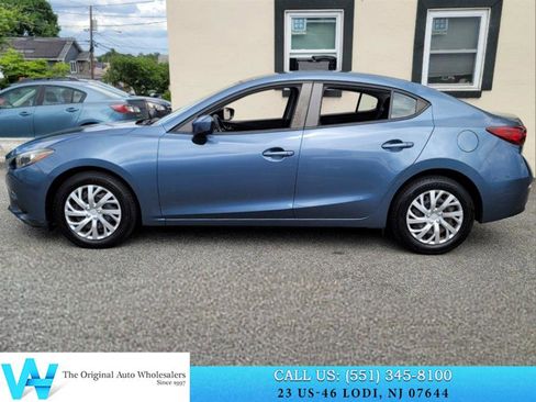 Used 2016 MAZDA MAZDA3 i Sport FWD image 7
