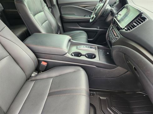 Certified 2024 Honda Ridgeline TrailSport image 13