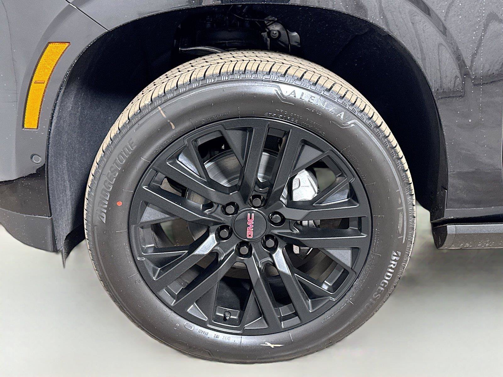 Certified 2025 GMC Yukon XL Denali w/ Sun & Power Step Package AWD/4WD image 19