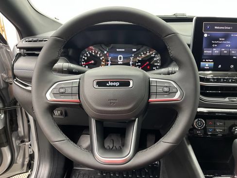 New 2026 Jeep Compass Latitude AWD/4WD image 12