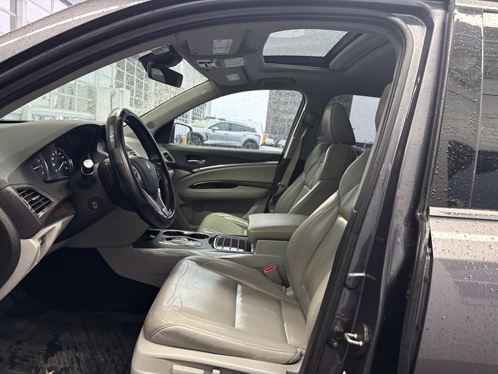 Used 2017 Acura MDX w/ Technology Package AWD/4WD image 5