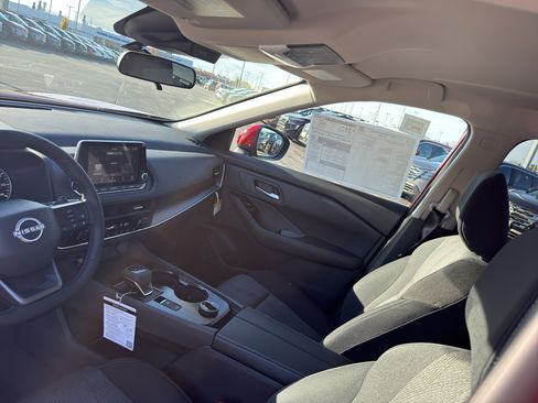 New 2026 Nissan Rogue SV image 25