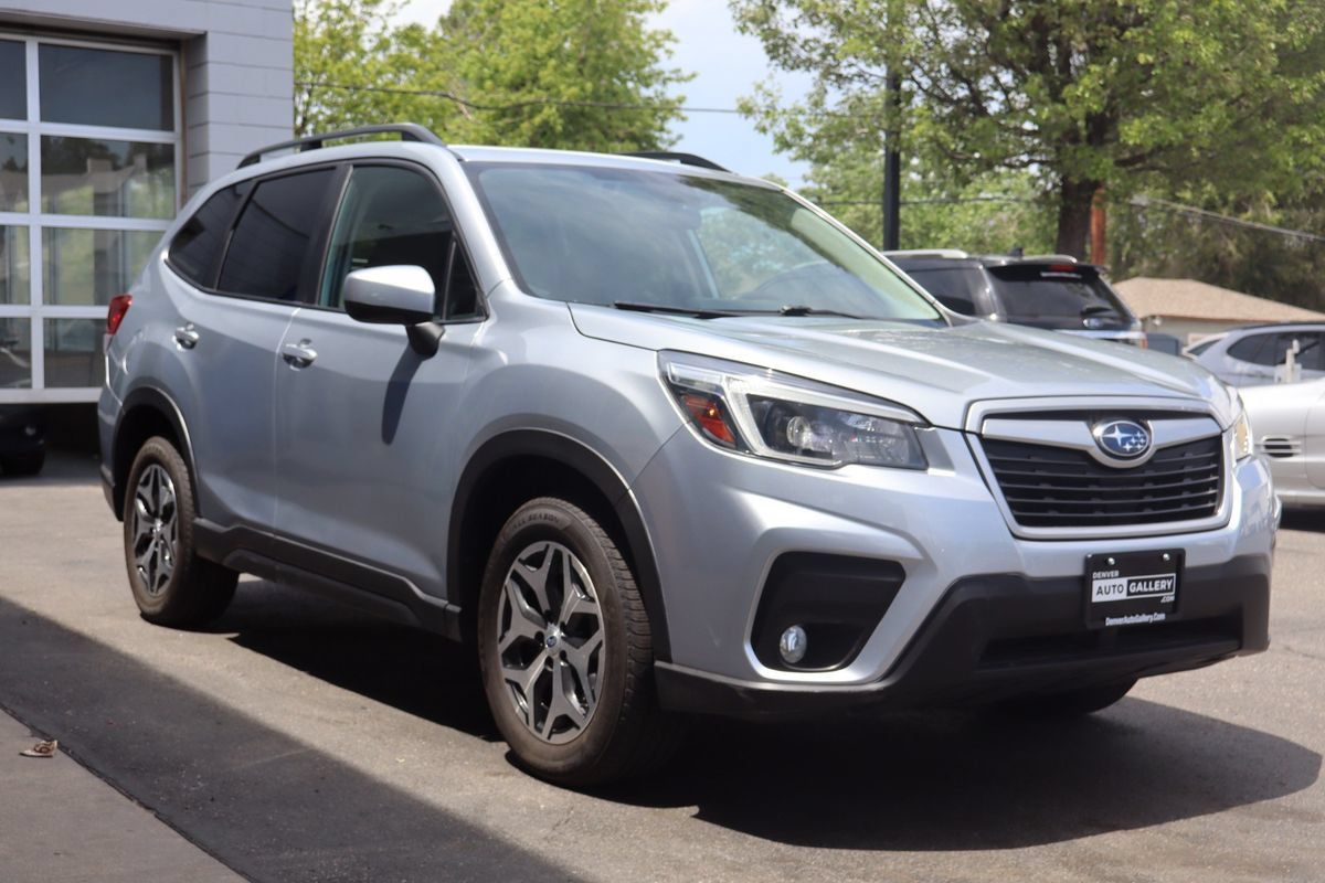 Used 2021 Subaru Forester Premium AWD/4WD image 7