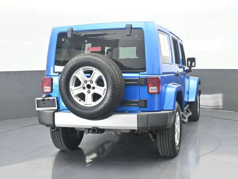 Used 2015 Jeep Wrangler Unlimited Sahara w/ Dual Top Group image 5