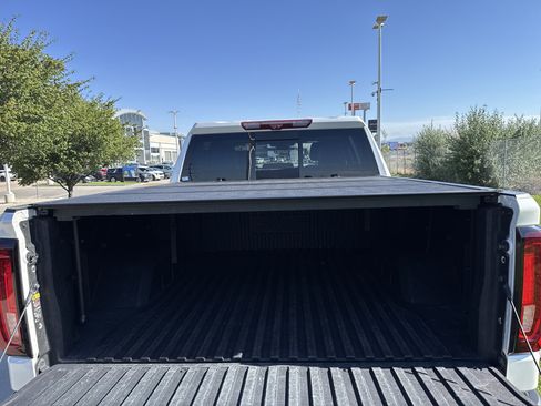Used 2022 GMC Sierra 1500 Denali Ultimate AWD/4WD image 25