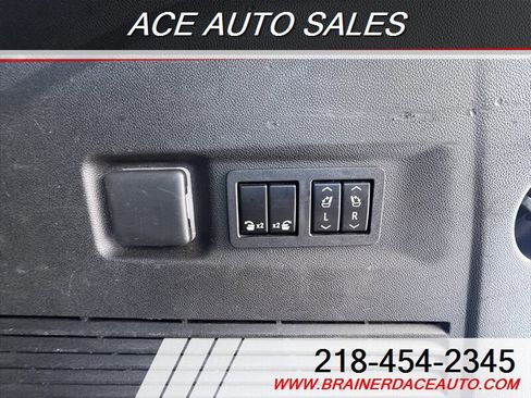 Used 2022 GMC Yukon XL Denali w/ Max Trailering Package image 22