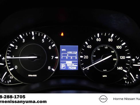 Used 2017 Nissan Armada SL w/ Moonroof Package AWD/4WD image 9