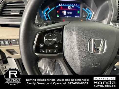 Used 2023 Honda Odyssey Elite image 12