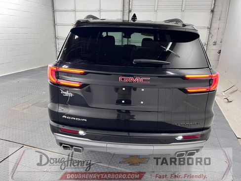 Used 2025 GMC Acadia Elevation FWD image 7
