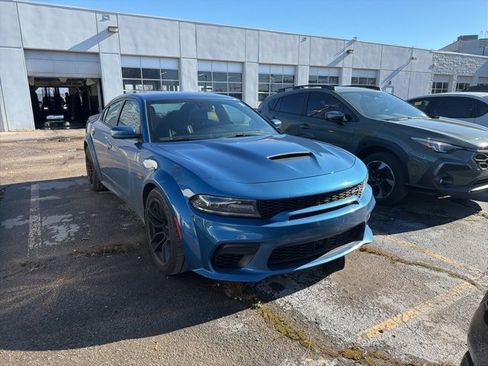 Used 2021 Dodge Charger Scat Pack image 2