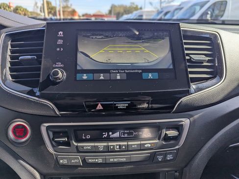 Used 2023 Honda Passport TrailSport image 31