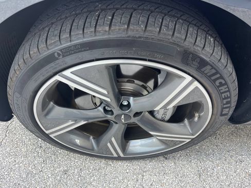 Used 2025 Genesis GV80 2.5T Prestige AWD/4WD image 7