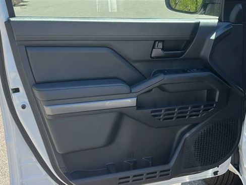 New 2026 Toyota Tacoma SR5 AWD/4WD image 6