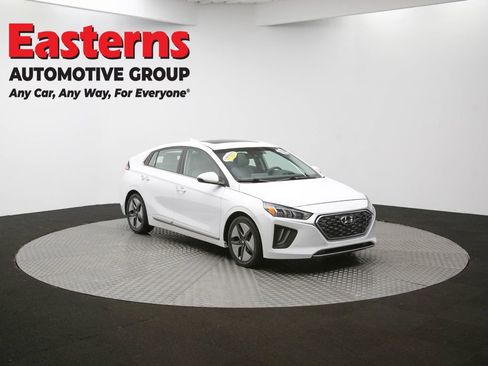 Used 2022 Hyundai Ioniq Limited image 50