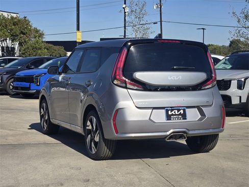 New 2025 Kia Soul GT-Line image 3