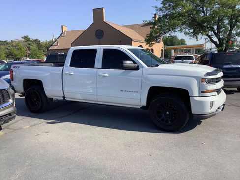 Used 2018 Chevrolet Silverado 1500 LT w/ All Star Edition AWD/4WD image 10