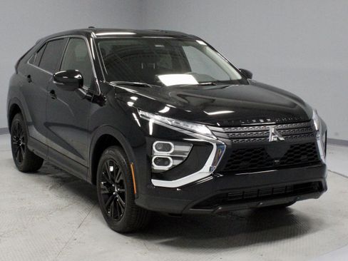 New 2026 Mitsubishi Eclipse Cross LE image 2