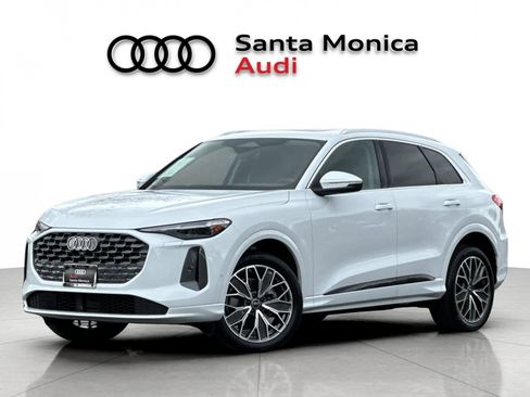 Used 2025 Audi Q5 Premium w/ Premium Plus AWD/4WD image 1