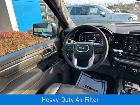 New 2026 GMC Sierra 1500 SLT w/ SLT Premium Package AWD/4WD image 17