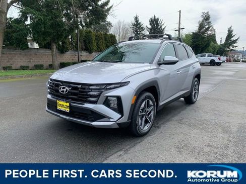 New 2026 Hyundai Tucson SEL image 1