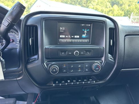 Used 2018 Chevrolet Silverado 3500 W/T w/ WT Convenience Package image 7