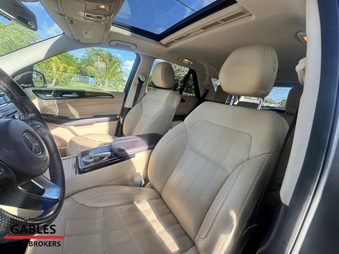 Used 2018 Mercedes-Benz GLE 350 image 24