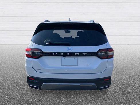 New 2026 Honda Pilot EX-L image 4