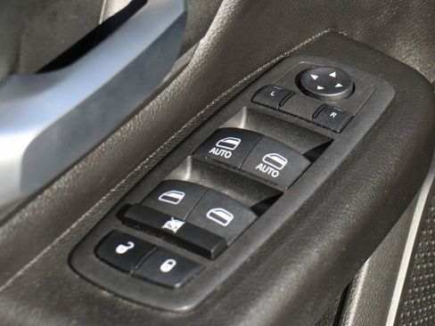 Used 2023 RAM 1500 Tradesman image 15