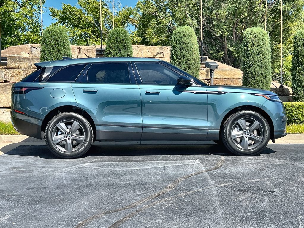 New 2026 Land Rover Range Rover Velar S AWD/4WD image 6