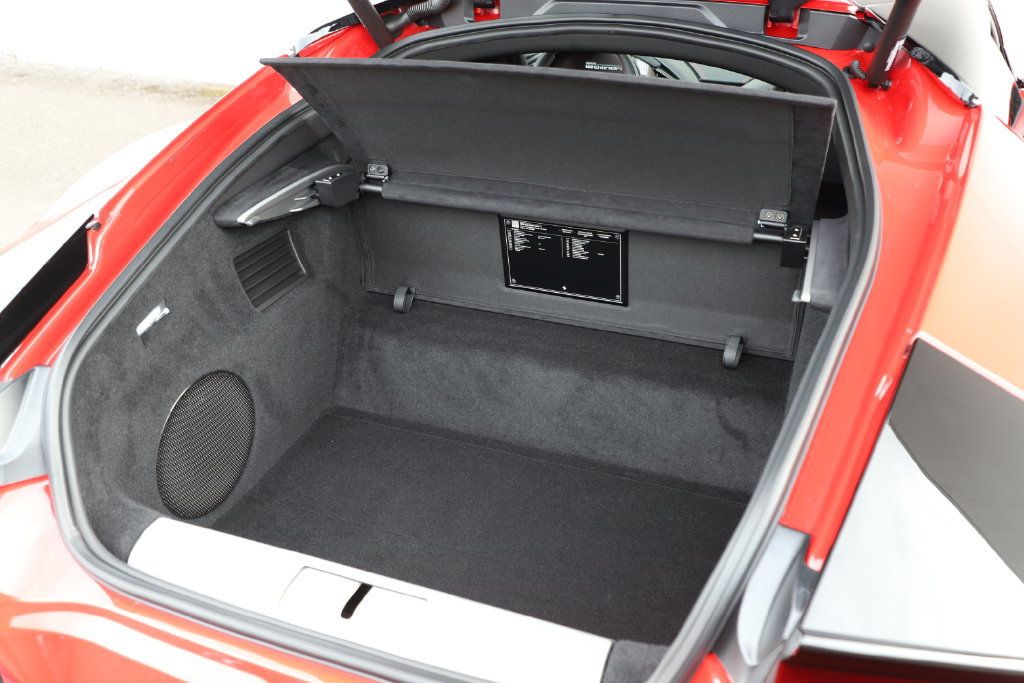 Certified 2026 Ferrari 12Cilindri RWD image 44