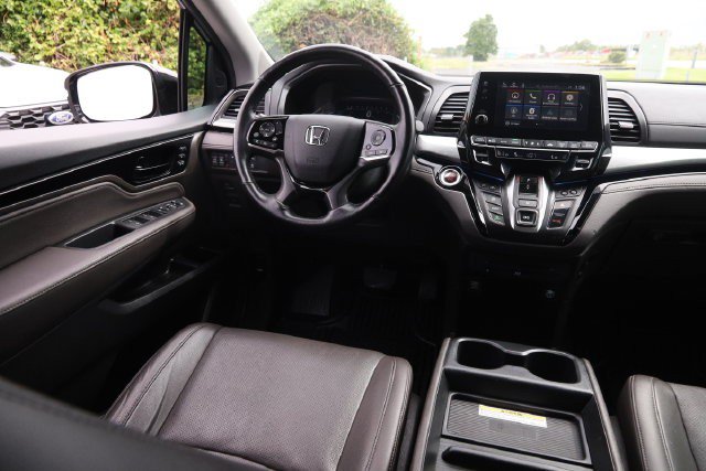 Used 2020 Honda Odyssey Elite image 12