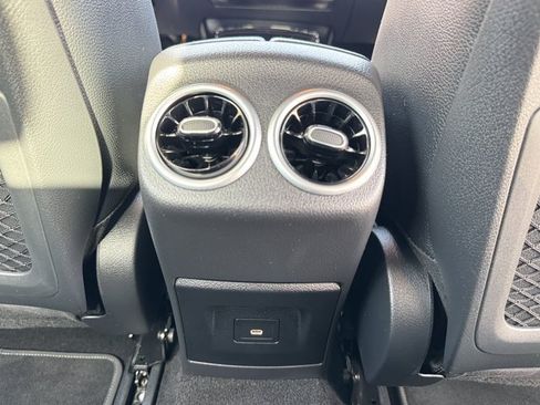Used 2026 Mercedes-Benz CLA 250 image 9