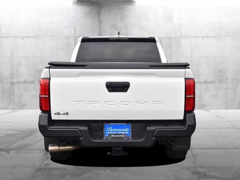 Used 2025 Toyota Tacoma SR AWD/4WD image 6