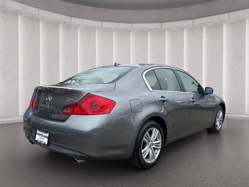 Used 2013 INFINITI G37 x AWD 4dr Sedan w/ Premium Pkg image 5