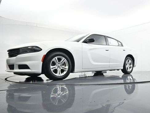 Used 2023 Dodge Charger SXT RWD image 33