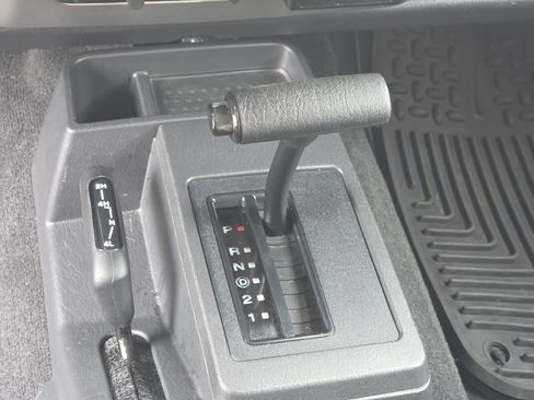 Used 2005 Jeep Wrangler Unlimited AWD/4WD image 14