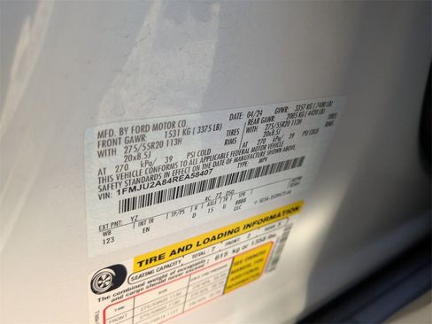 Used 2024 Ford Expedition Limited image 29