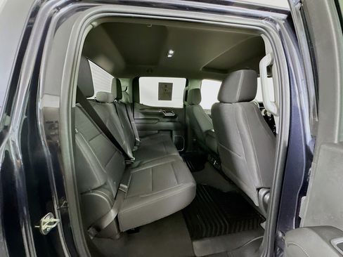Used 2023 Chevrolet Silverado 1500 LT AWD/4WD image 29