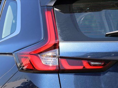 Used 2024 Honda CR-V LX image 11