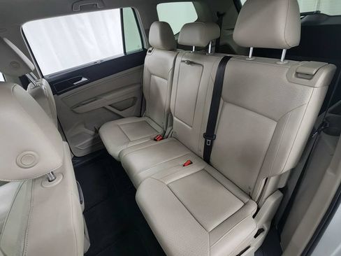 Used 2018 Volkswagen Atlas SE FWD image 12