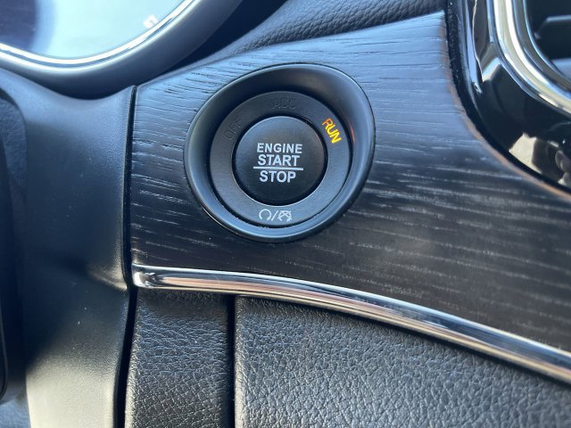 Used 2021 Jeep Grand Cherokee Summit AWD/4WD image 17