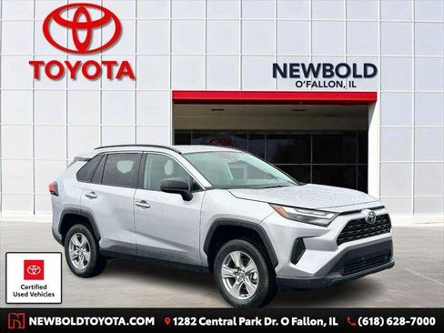 Certified 2025 Toyota RAV4 LE image 1